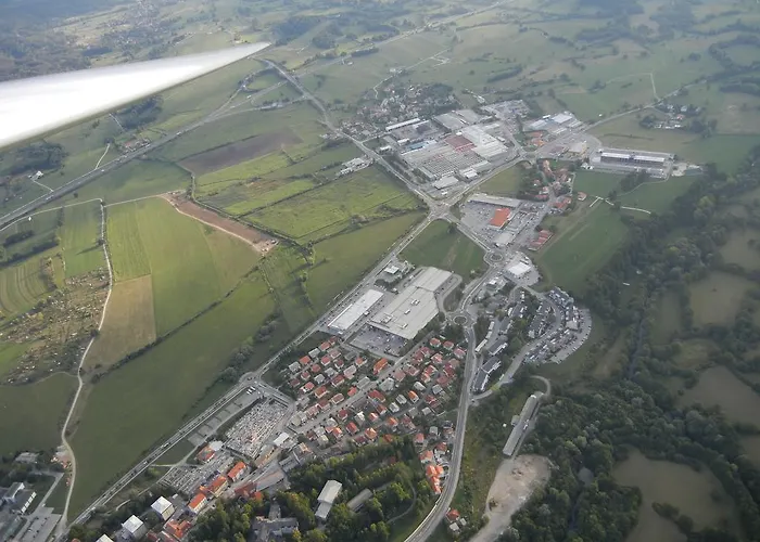 Mira G 3* פוסטוינה