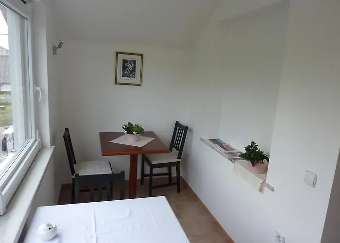 Mira G 3* פוסטוינה